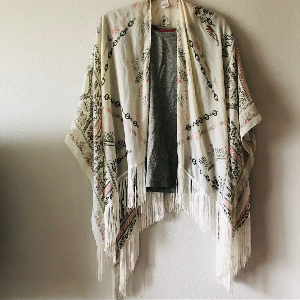 Light pink & green shawl